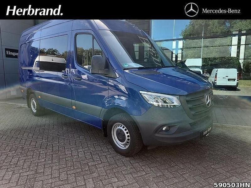 Blau Gebraucht 2020 Mercedes Sprinter Van | 29.131 € - Bild 1/4