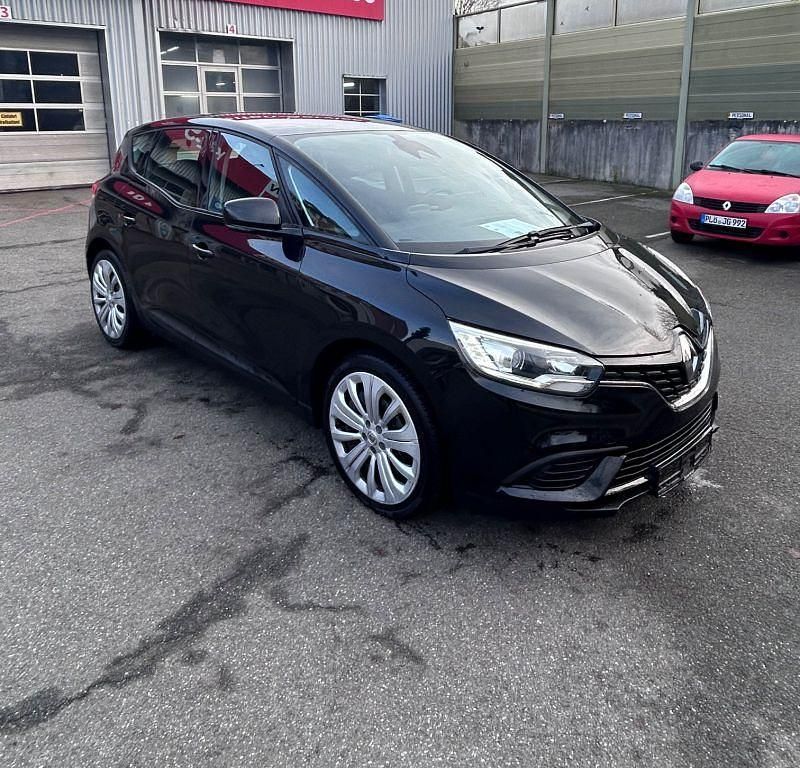 Schwarz Gebraucht 2017 Renault Scénic Van / Kleinbus | 7.950 € (Fairer Preis) - Bild 1/4