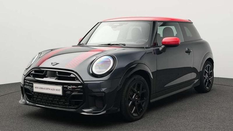 Grau Gebraucht 2024 Mini John Cooper Works Kleinwagen | 31.431 € (Etwas zu teuer) - Bild 1/4
