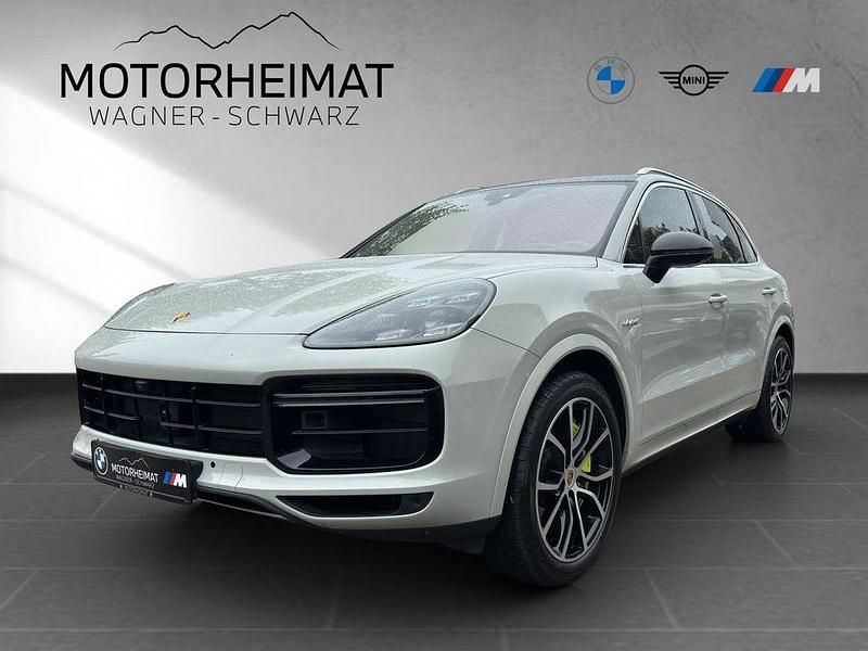 Schwarz Gebraucht 2019 Porsche Cayenne S E-Hybrid Sport SUV | 85.500 € - Bild 1/4