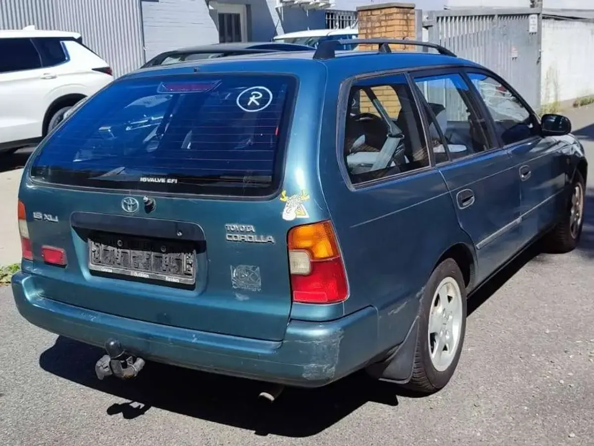 Gebraucht Toyota Corolla 110 PS (80 kW) 1997 Other Kombi