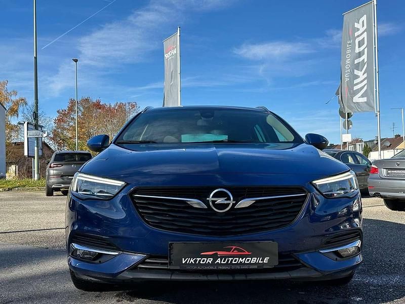 Gebraucht Opel Insignia Dynamic 170 PS (125 kW) 2018 Indigoblau Kombi