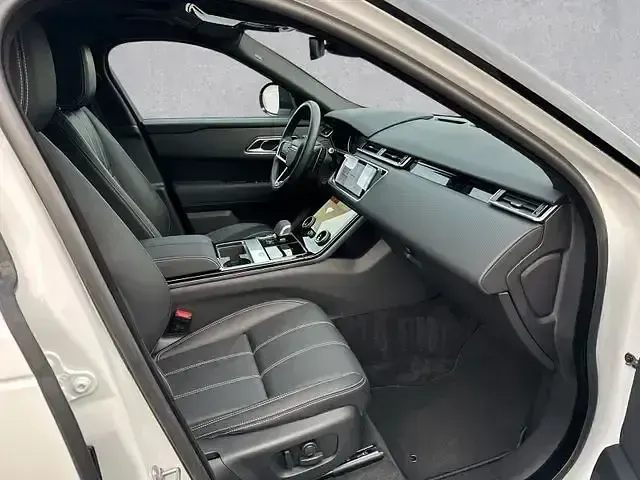 Gebraucht Land Rover Range Rover Velar SE Dynamic 253 PS (186 kW) 2023 Fuji white SUV