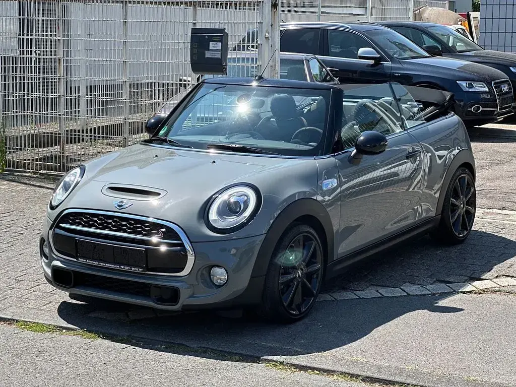 Gebraucht Mini Cooper S Cabriolet 192 PS (141 kW) 2016 Grau Cabrio