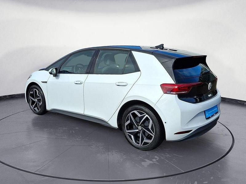Gebraucht VW ID.3 Pro Performance 150 kW (204 PS) 2023 Schwarz Kleinwagen