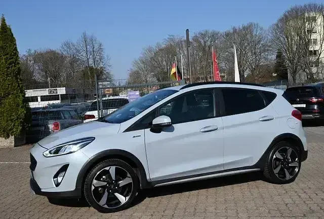 Gebraucht Ford Fiesta Active 150 PS (110 kW) 2020 Silber Kleinwagen