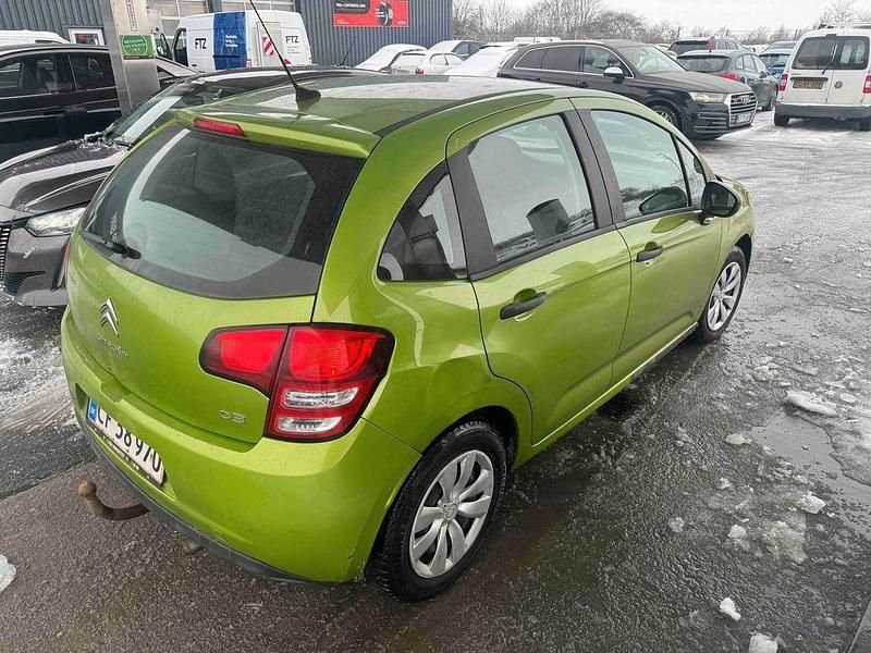 Gebraucht Citroën C3 Tendance 68 PS (50 kW) 2010 Grün Limousine