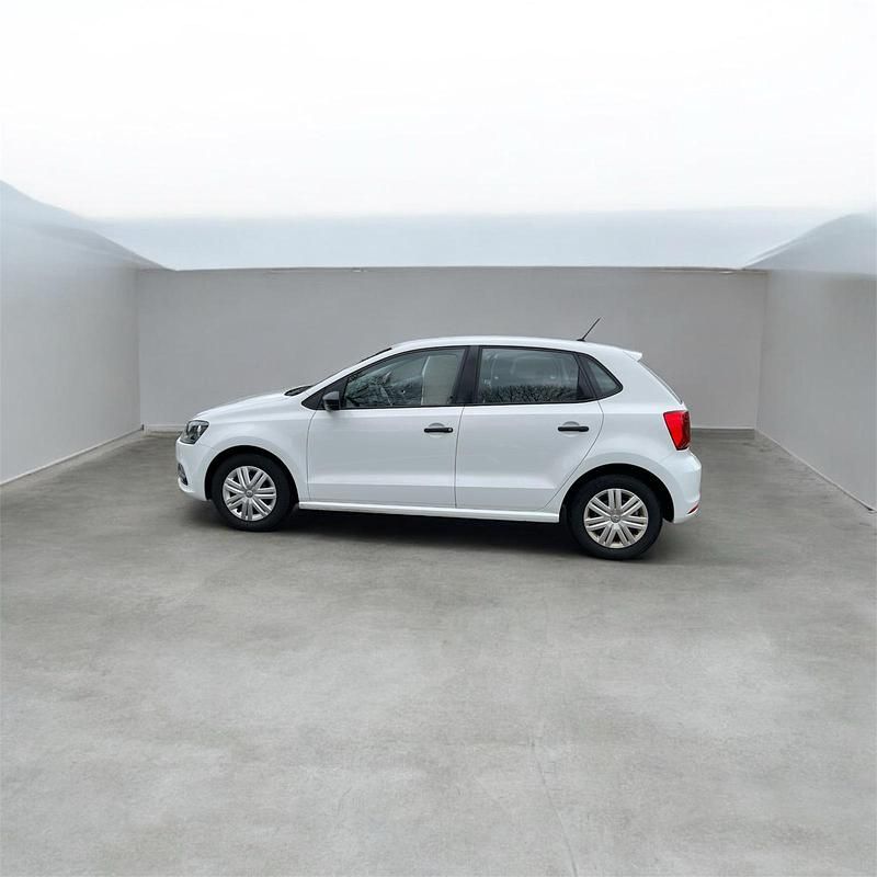 Gebraucht VW Polo 60 PS (44 kW) 2018 Weiß Kleinwagen