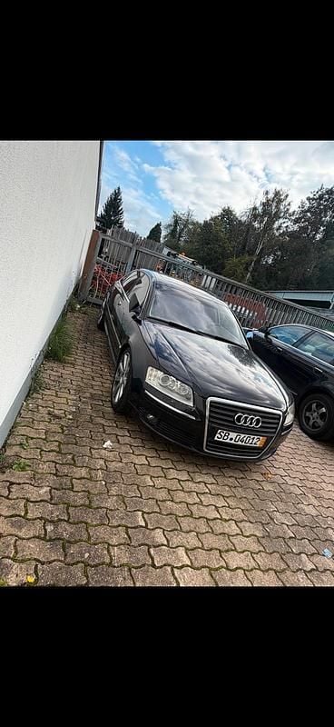 Schwarz Gebraucht 2006 Audi A8 Limousine | 9.850 € (Fairer Preis) - Bild 1/4