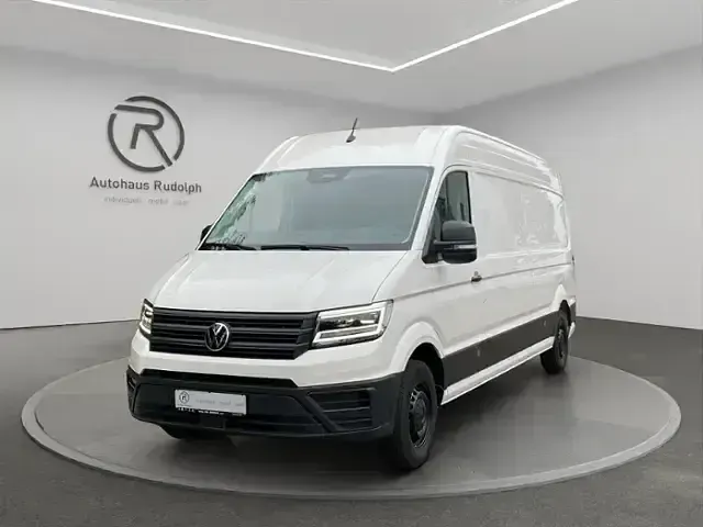 Second-hand VW Crafter 140 CP (102 kW) 2025 Alb Van