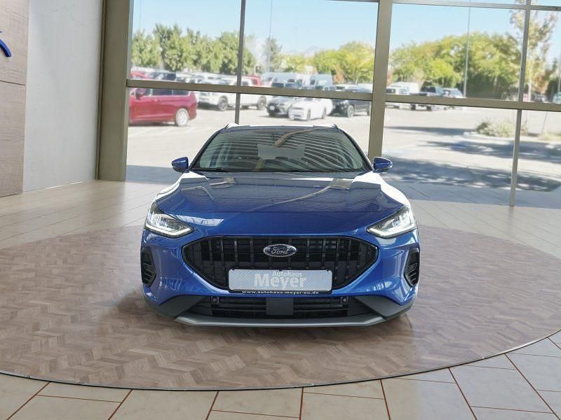Neu Ford Focus Active X 155 PS (114 kW) 2025 Chrome blue Kombi