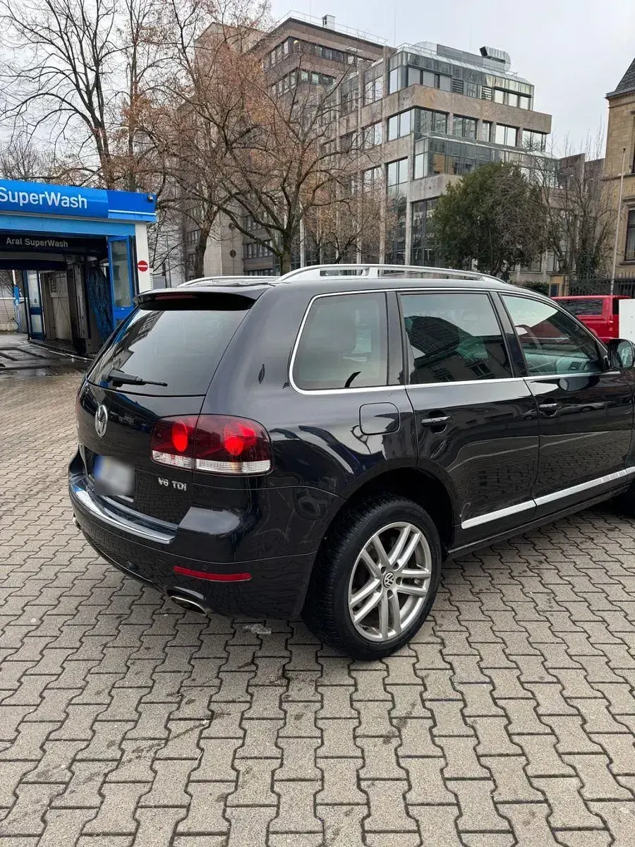 Gebraucht VW Touareg Individual 239 PS (175 kW) 2008 Schwarz SUV