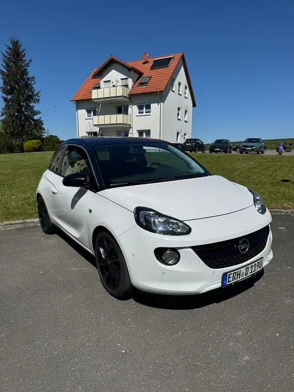 Gebraucht Opel Adam Slam 101 PS (74 kW) 2015 Weiß Kleinwagen
