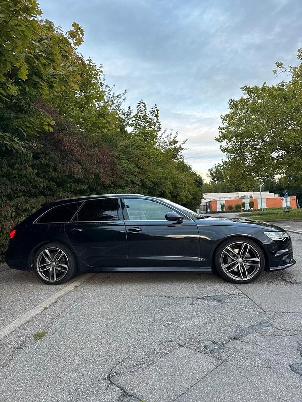 Schwarz Gebraucht 2017 Audi A6 Ambiente Kombi | 21.900 € (Etwas zu teuer) - Bild 1/4