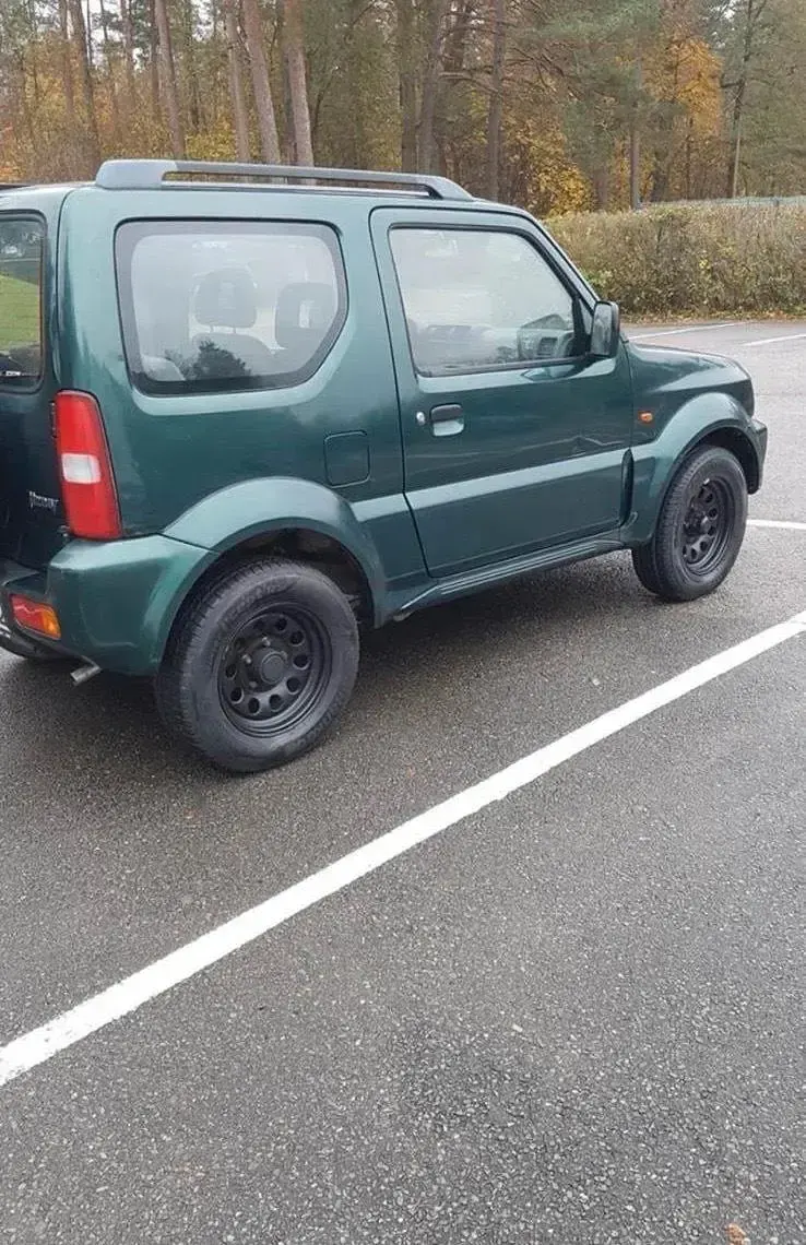 Second-hand Suzuki Jimny 80 CP (58 kW) 1999 Verde SUV