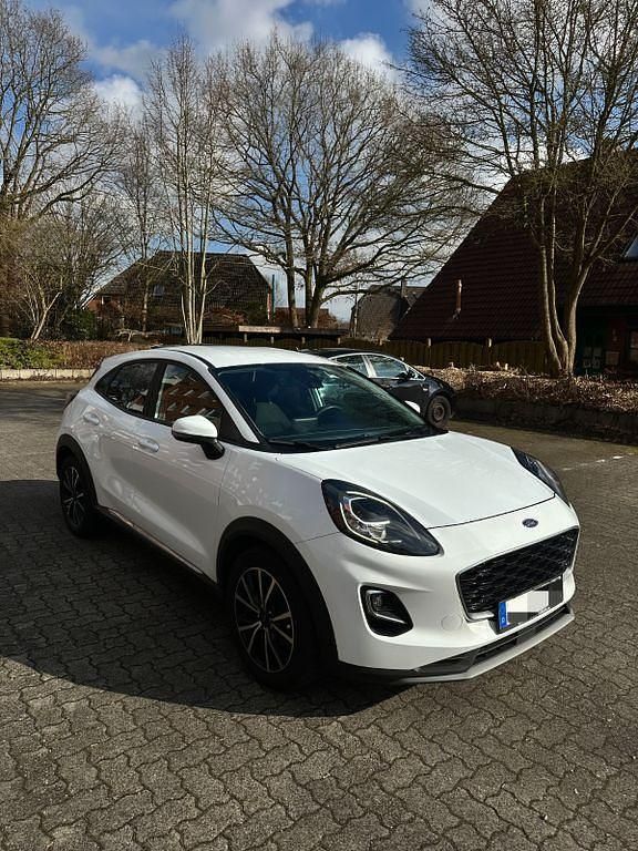 Gebraucht Ford Puma Titanium 125 PS (91 kW) 2021 Weiß SUV