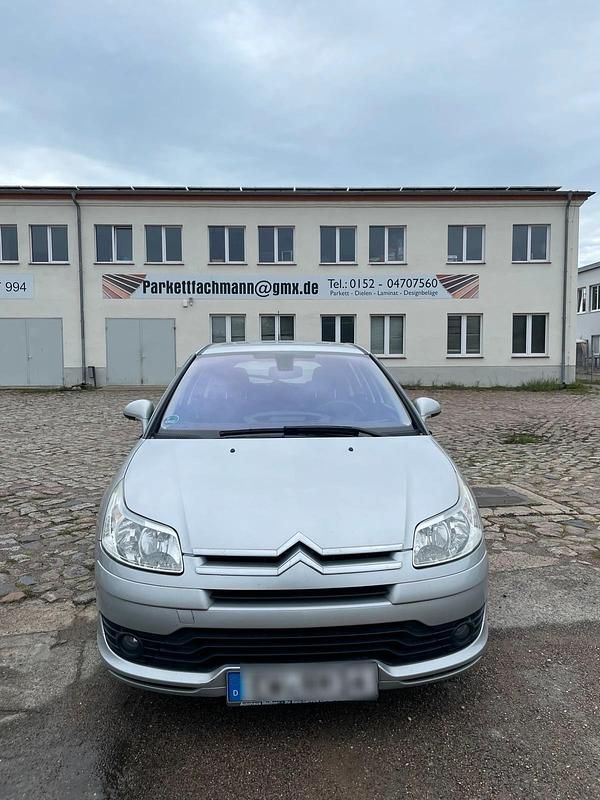 Silber Gebraucht 2007 Citroën C4 Kleinwagen | 3.199 € (Fairer Preis) - Bild 1/4