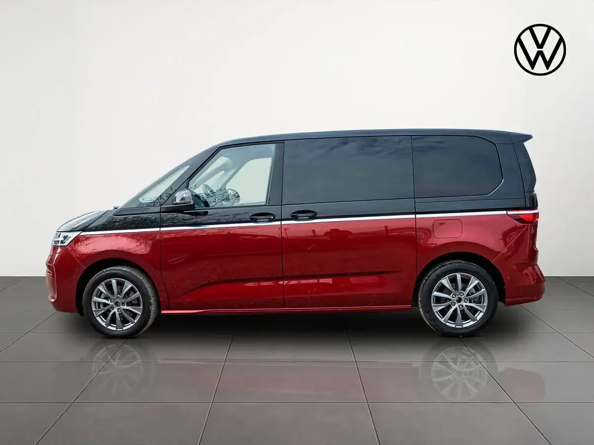Gebraucht VW Multivan Style 218 PS (160 kW) 2021 Deep black perleffekt/ fortana Van / Kleinbus