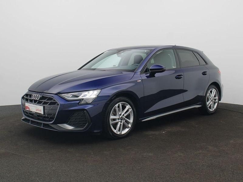 Gebraucht Audi A3 S-Line 150 PS (110 kW) 2025 Navarrablau metallic Limousine