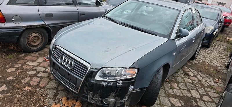 Gebraucht Audi A4 S-Line 135 PS (99 kW) 2006 Grau Limousine