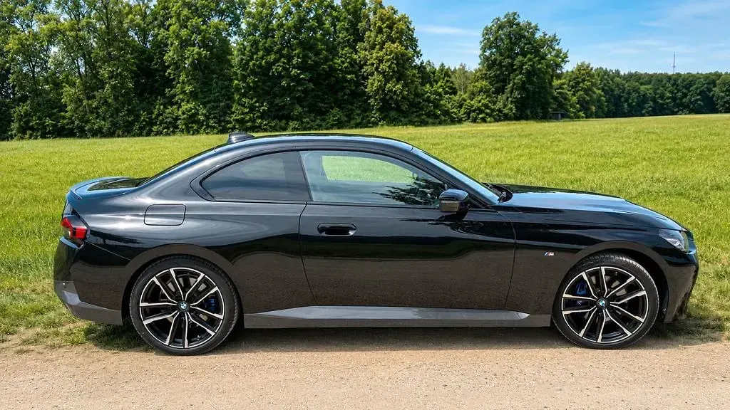 Gebraucht BMW 220 Performance 184 PS (135 kW) 2022 Schwarz Coupé