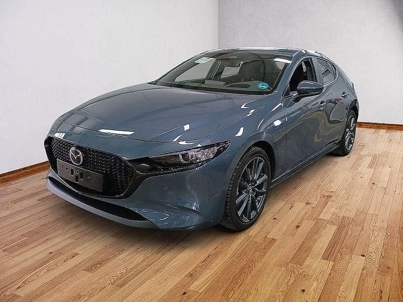 Polymetal gray (metallic) Gebraucht 2025 Mazda 3 Center-Line Limousine | 22.800 € (Superpreis) - Bild 1/4