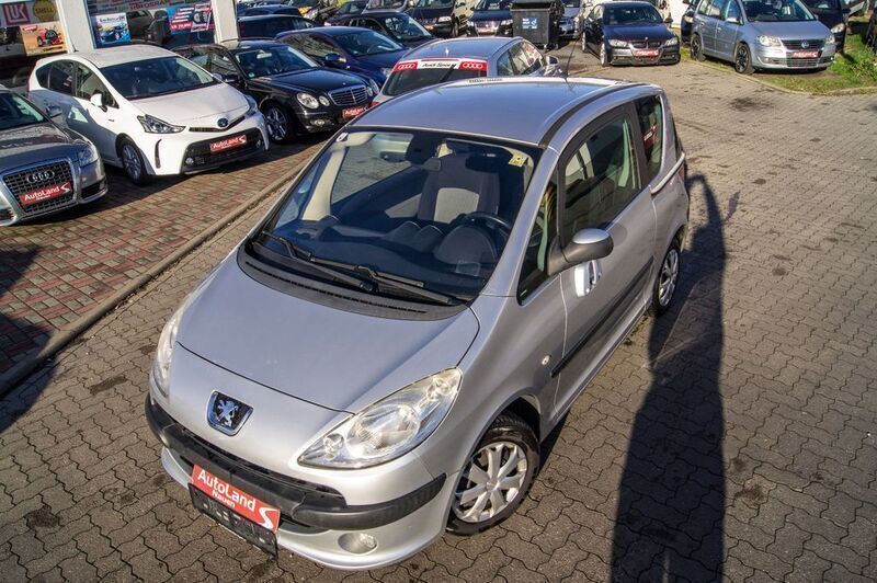 Silber Gebraucht 2005 Peugeot 1007 Filou Kleinwagen | 2.499 € (Fairer Preis) - Bild 1/4