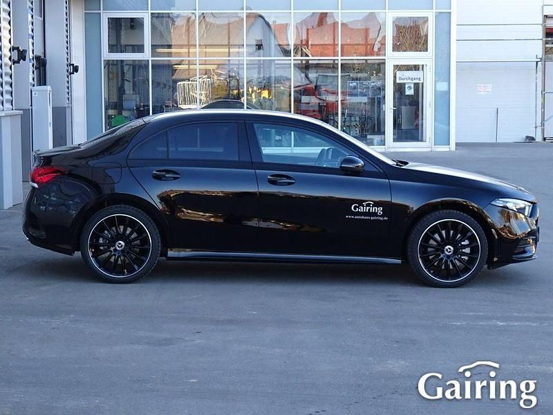 Gebraucht Mercedes A250 AMG 218 PS (160 kW) 2022 Schwarz Limousine