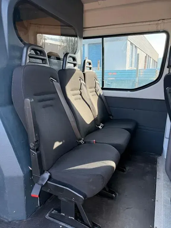 Occasion Iveco Daily 170 ch (125 kW) 2016 Bleue Monospace