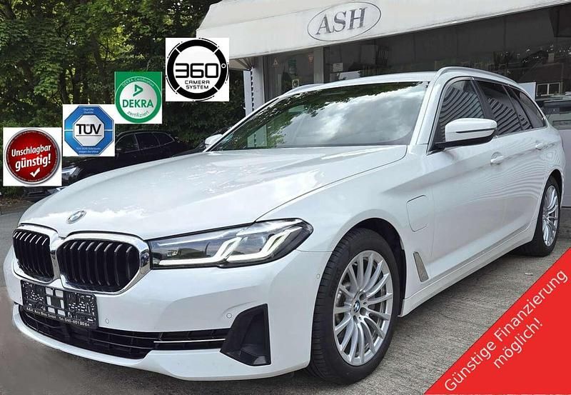 Alpinweiss iii Gebraucht 2021 BMW 530e Sport Line Kombi | 29.995 € (Superpreis) - Bild 1/4