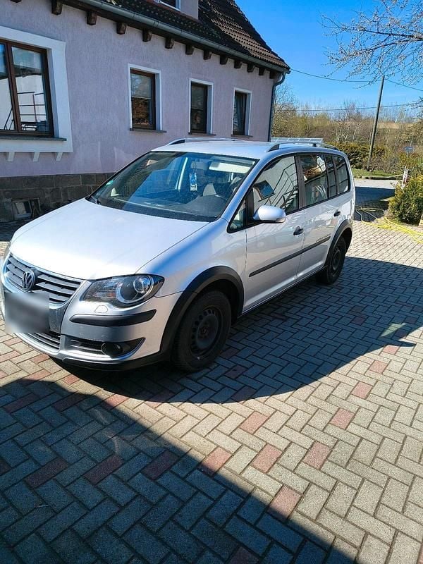 Gebraucht VW Touran Cross 105 PS (77 kW) 2007 Silber Van / Kleinbus