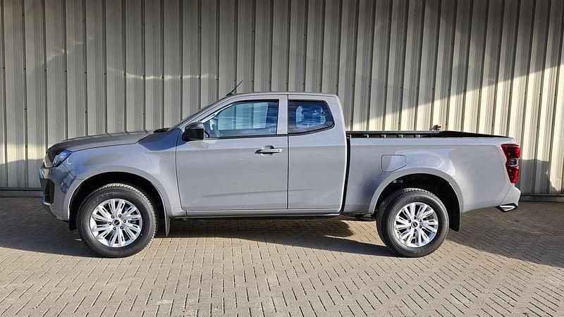 Neu Isuzu D-Max 163 PS (119 kW) 2025 Kinabalu gray Van / Kleinbus