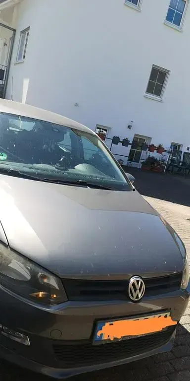 Używany VW Polo 90 KM (66 kW) 2012 Szary Hatchback