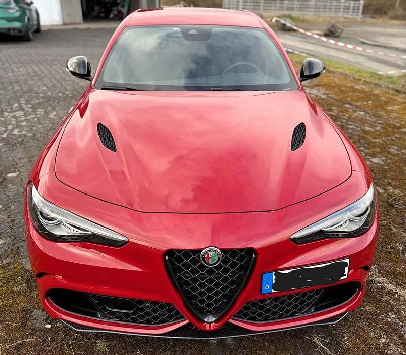 Gebraucht Alfa Romeo Giulia 510 PS (375 kW) 2022 Rot Limousine
