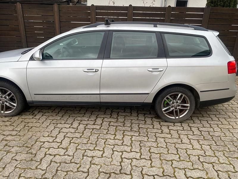 Gebraucht VW Passat 170 PS (125 kW) 2010 Silber Kombi