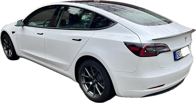 Gebraucht Tesla Model 3 239 kW (325 PS) 2022 Weiß Limousine