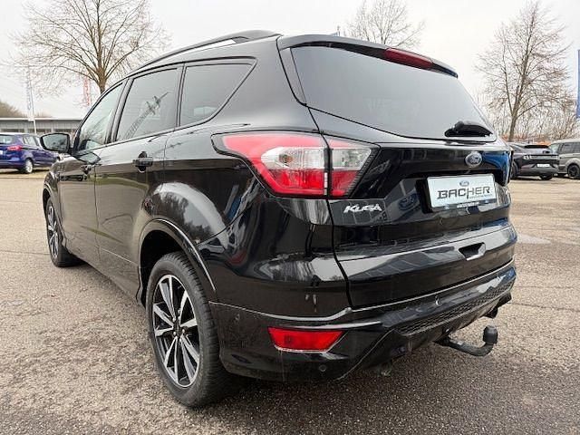 Gebraucht Ford Kuga ST-Line 179 PS (131 kW) 2020 Schwarz SUV