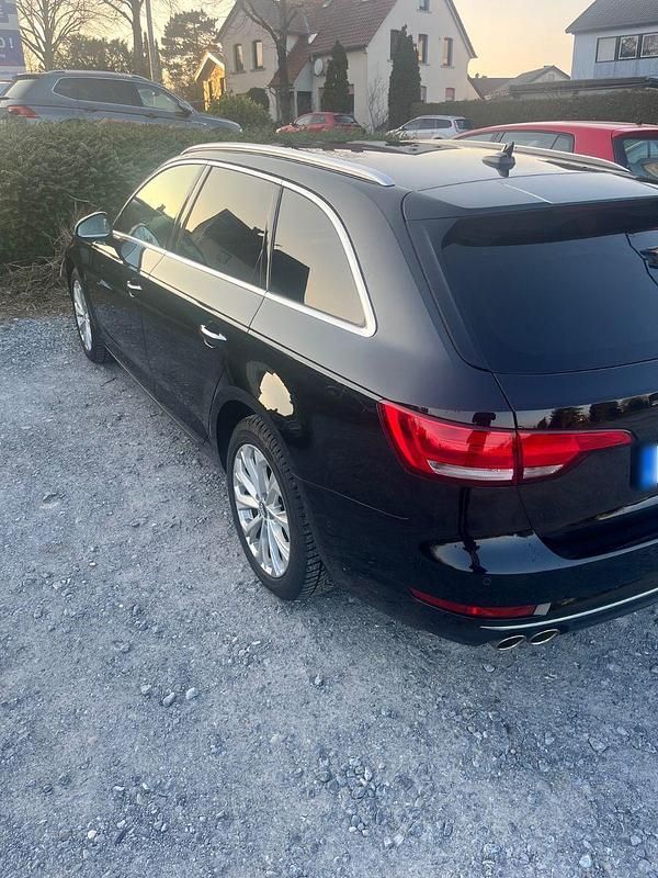 Usata Audi A4 Ambiente 218 CV (160 kW) 2017 Nero Station wagon