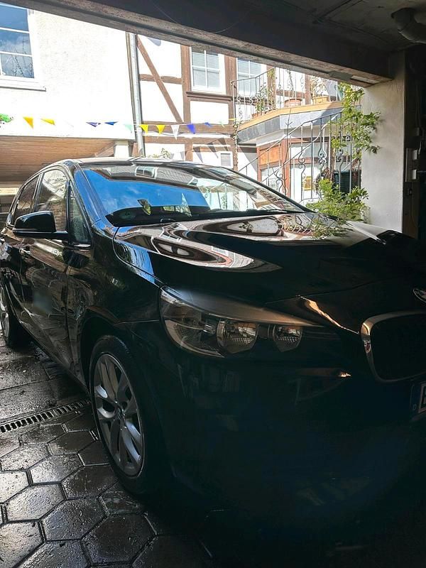 Second-hand BMW 225 iPerformance 2019 Negru Break