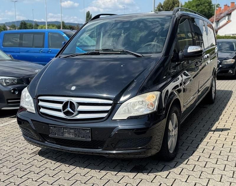 Schwarz Gebraucht 2012 Mercedes Viano Van / Kleinbus | 16.900 € (Guter Preis) - Bild 1/4