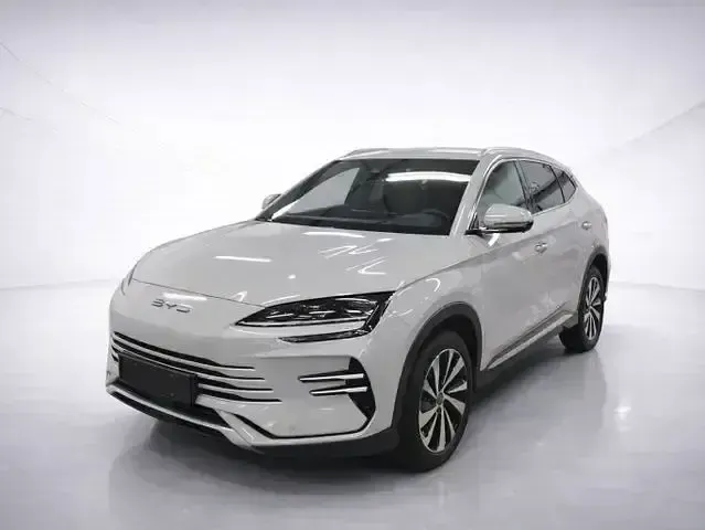 Usata BYD Seal U Design 324 CV (238 kW) 2025 Grigio SUV