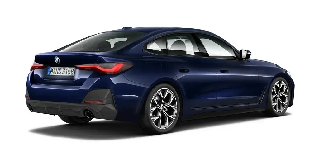 Gebraucht BMW 430 M Sport 258 PS (189 kW) 2022 Blau Coupé
