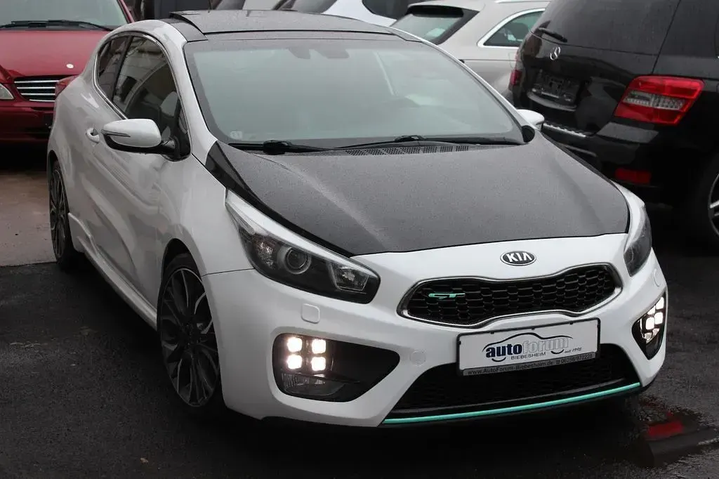 Gebraucht Kia ProCeed GT-Track 204 PS (150 kW) 2014 Weiß Kleinwagen