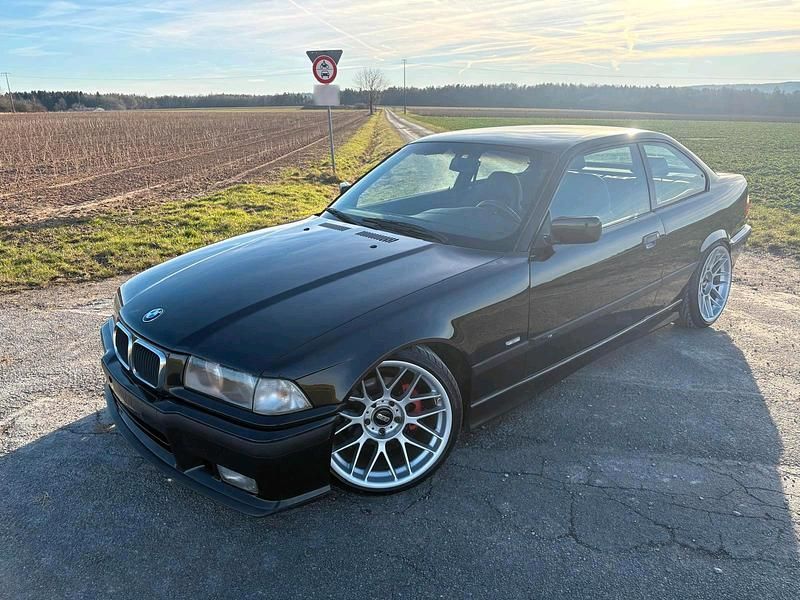 Gebraucht BMW 323 170 PS (125 kW) 1998 Schwarz Coupé