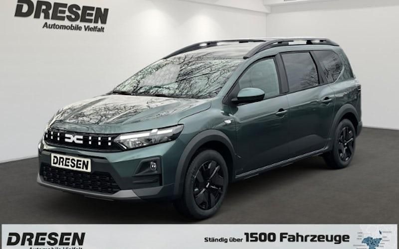 Gruen Neu 2026 Dacia Jogger Expression Van / Kleinbus | 27.935 € (Fairer Preis) - Bild 1/4