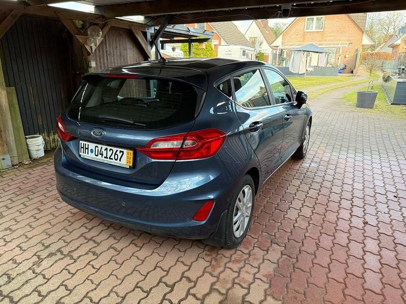 Gebraucht Ford Fiesta Cool & Connect 71 PS (52 kW) 2019 Blau Kleinwagen