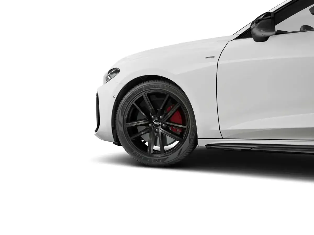 Neu Audi A5 Edition .1 367 PS (269 kW) 2026 Arkonaweiß Kombi