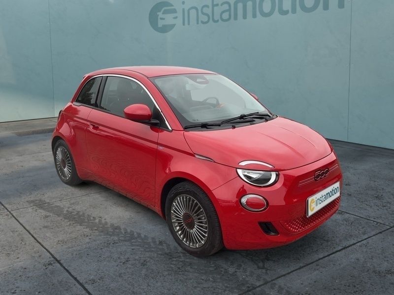 Rot Gebraucht 2022 Fiat 500e Red Limousine | 23.090 € (Teuer) - Bild 1/4