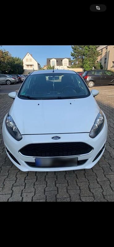 Gebraucht Ford Fiesta Trend 82 PS (60 kW) 2017 Weiß Kleinwagen