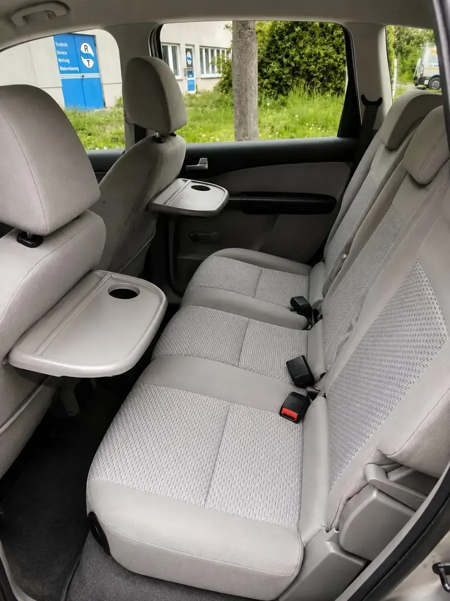 Gebraucht Ford C-MAX 99 PS (72 kW) 2005 Silber Van / Kleinbus